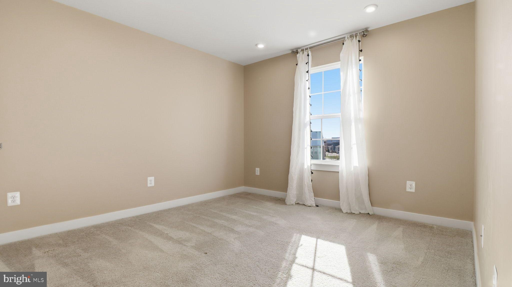 BALLENGER RUN - Residential