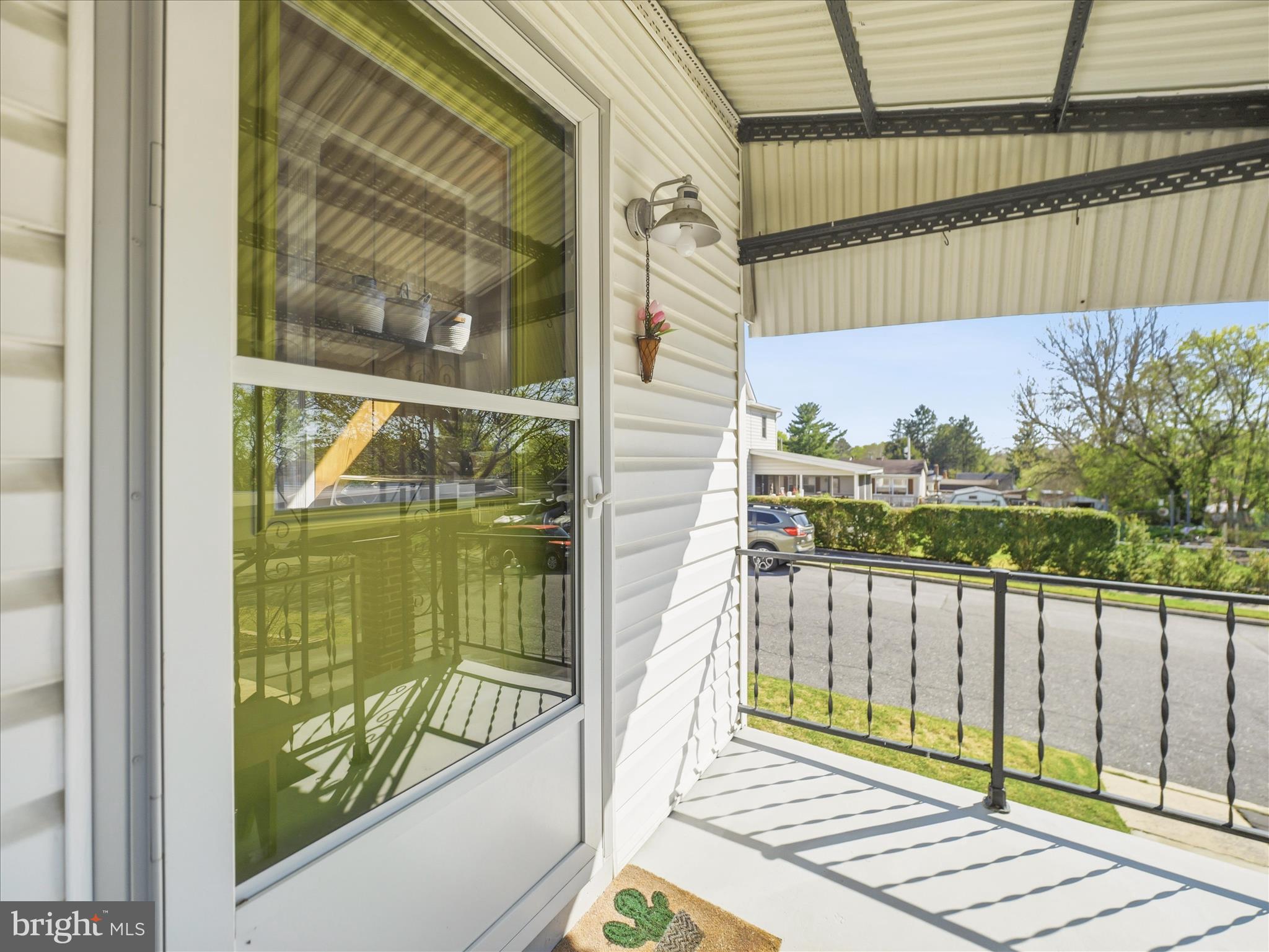 FUNKSTOWN - Residential