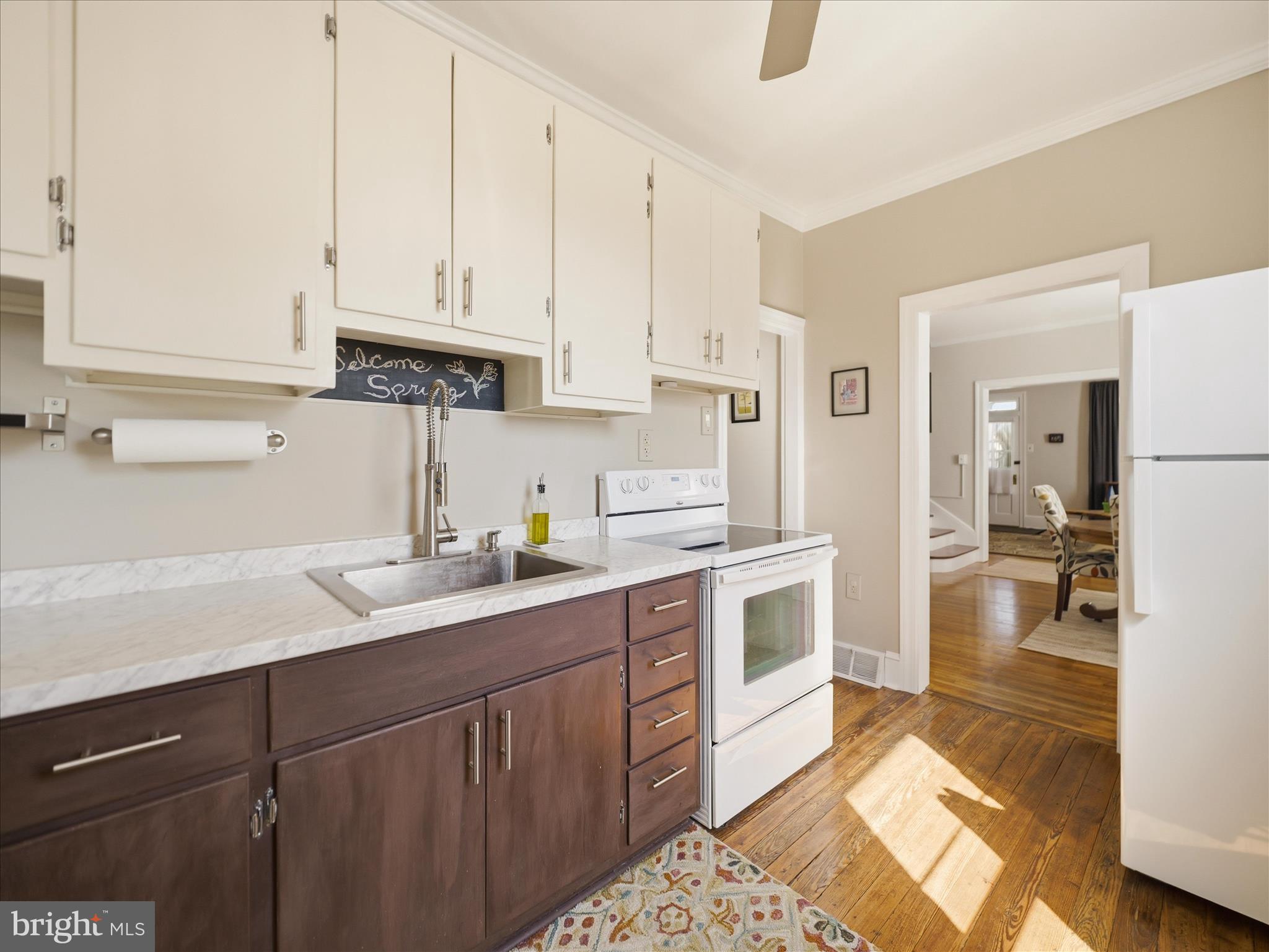 FUNKSTOWN - Residential