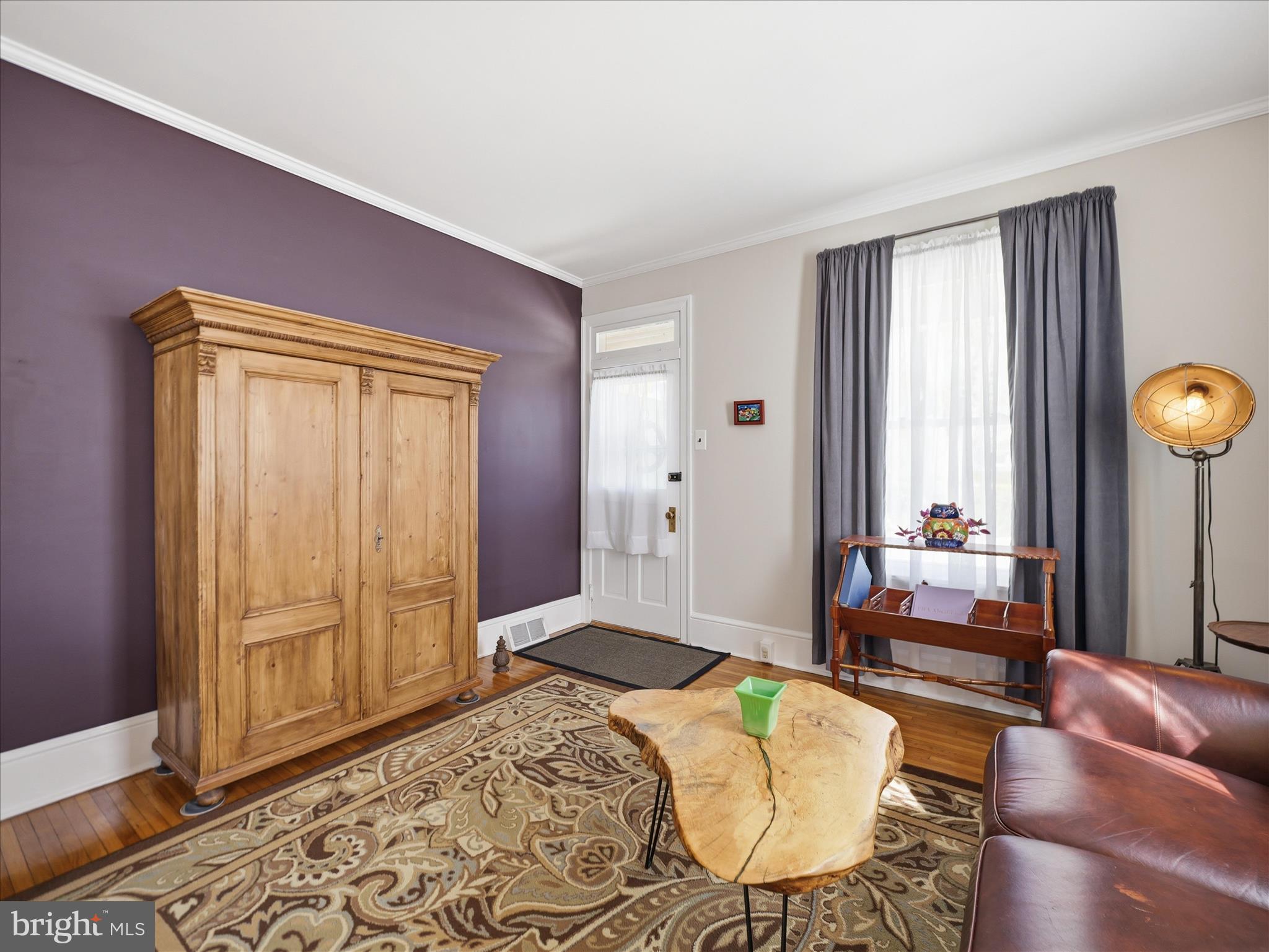 FUNKSTOWN - Residential