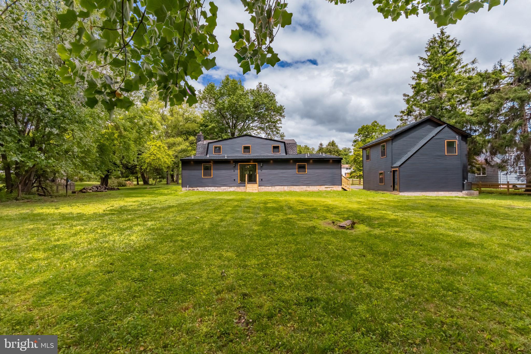 LINTON HILL CHASE - Residential