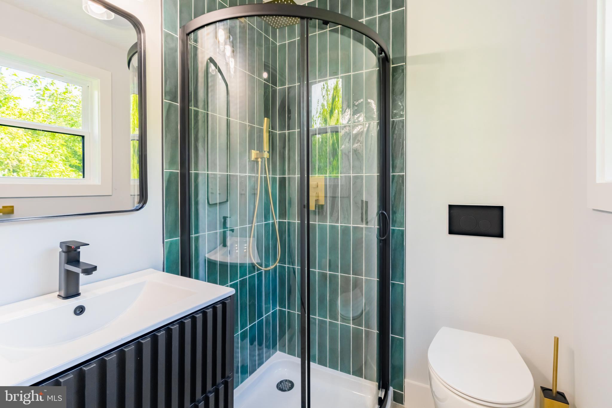 LINTON HILL CHASE - Residential