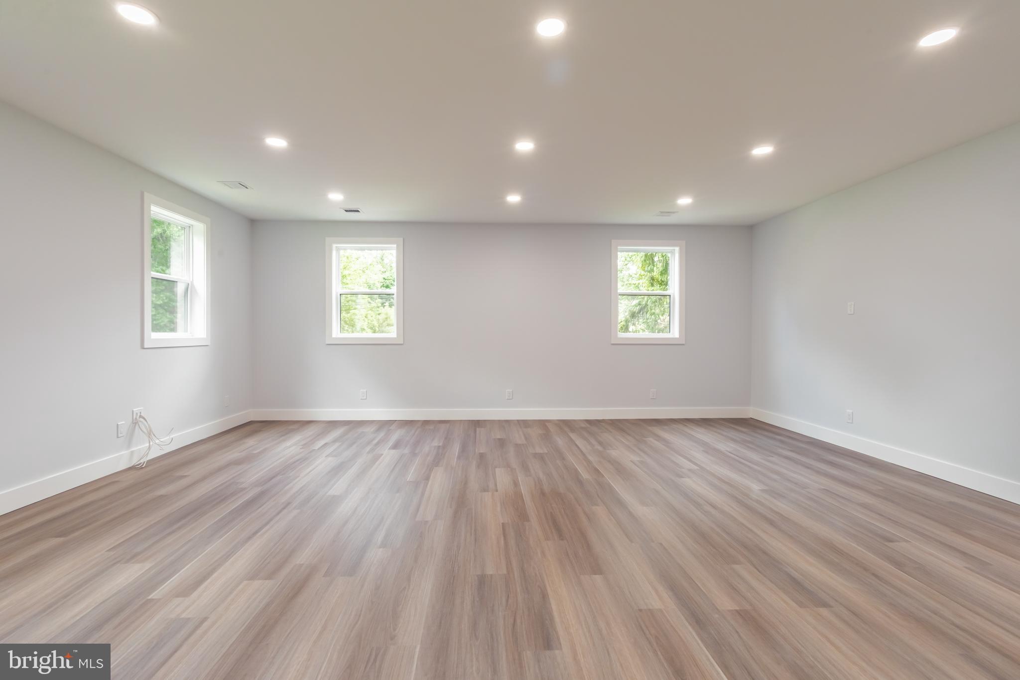 LINTON HILL CHASE - Residential