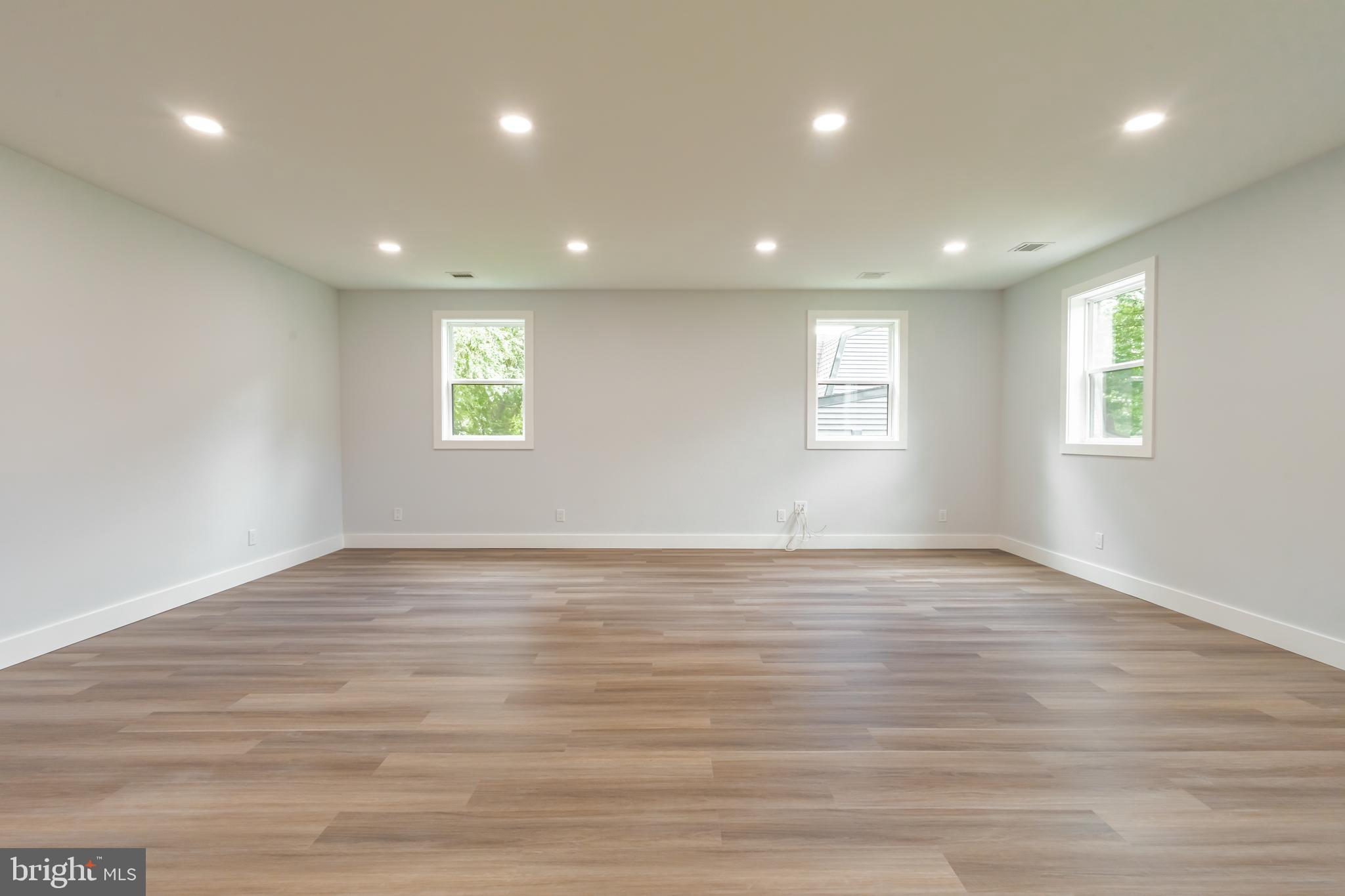 LINTON HILL CHASE - Residential