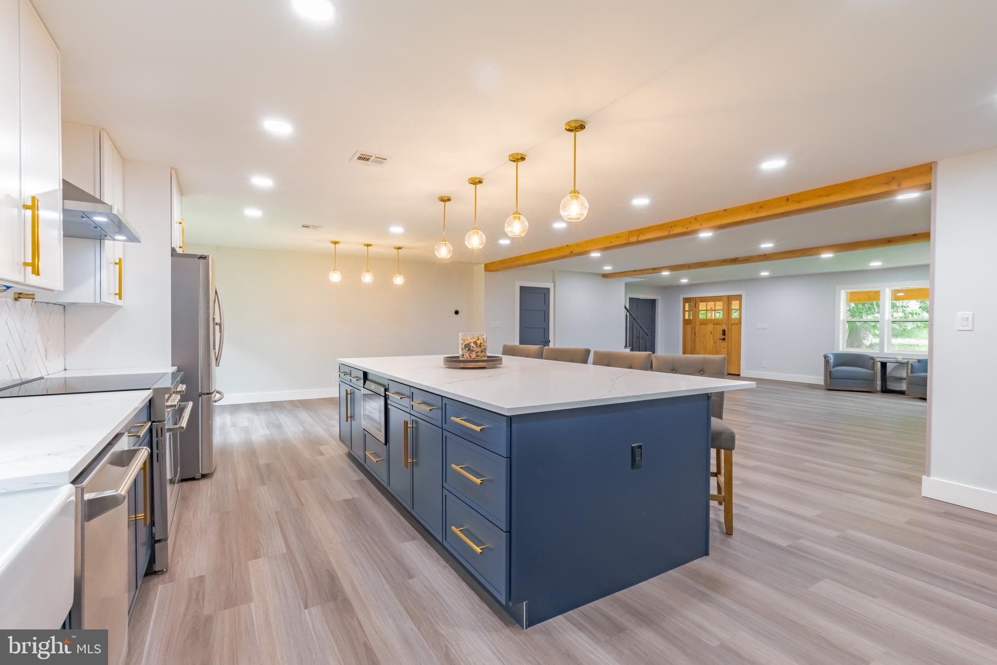 LINTON HILL CHASE - Residential