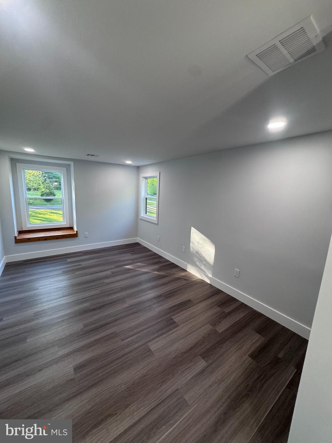 LINTON HILL CHASE - Residential
