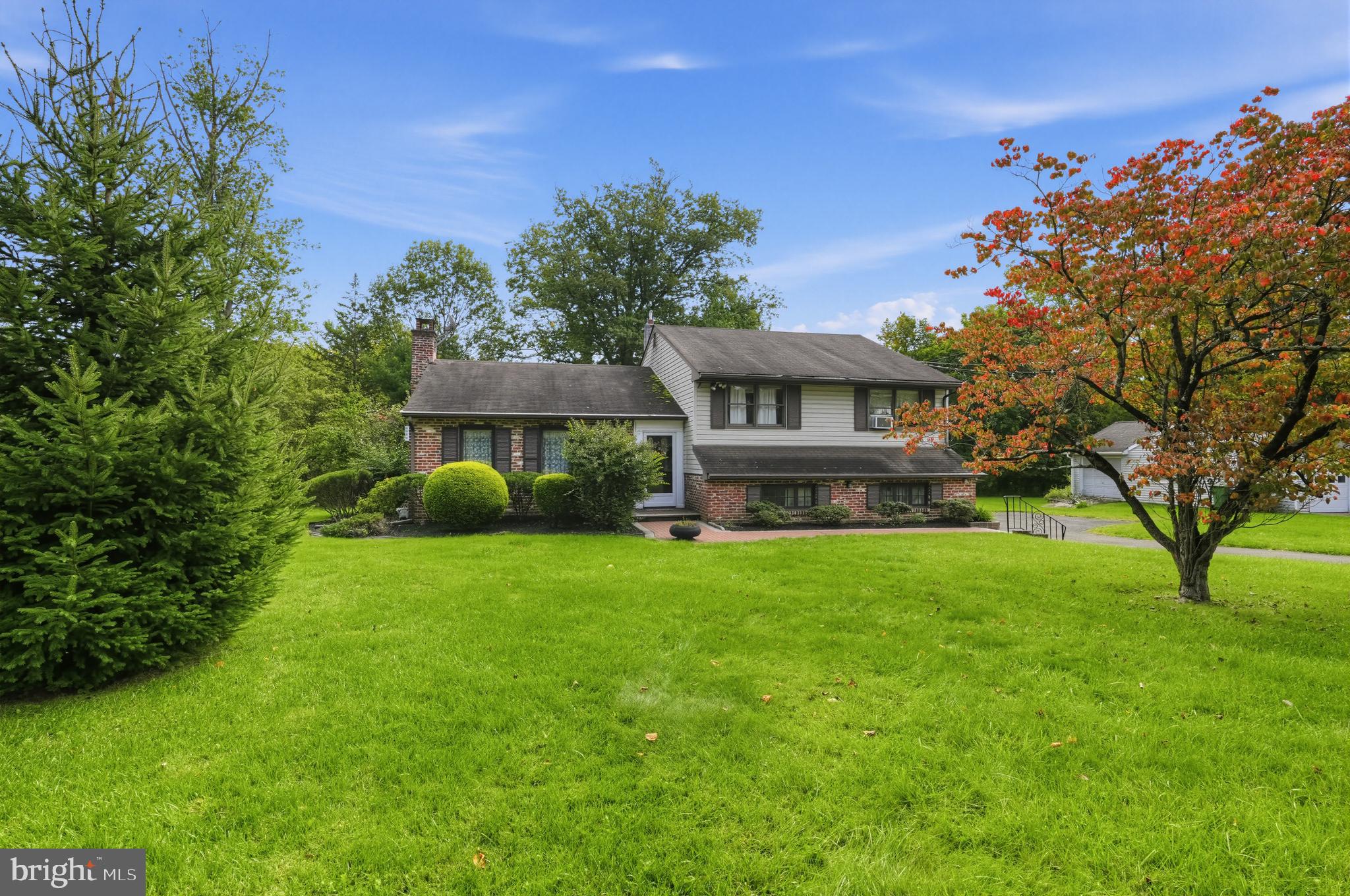 524 TENNIS AVENUE