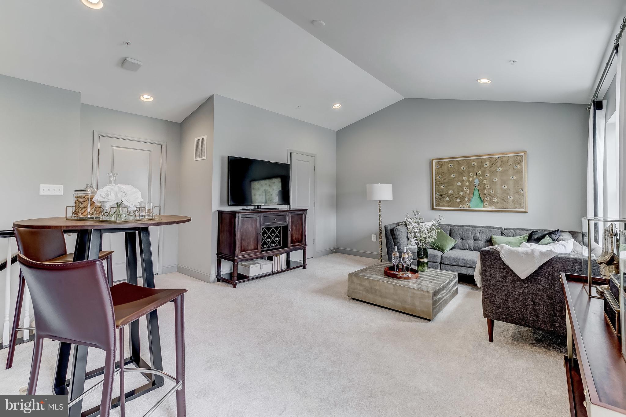 SUMMERFIELD VILLAGE - Residential