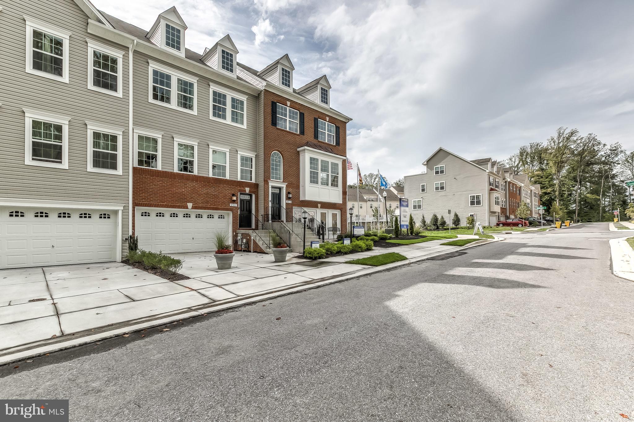 SUMMERFIELD VILLAGE - Residential