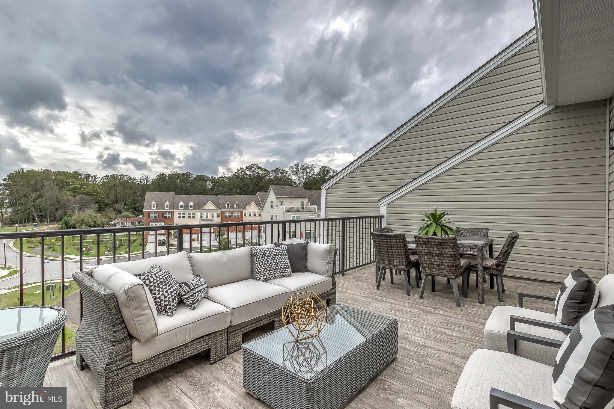 SUMMERFIELD VILLAGE - Residential