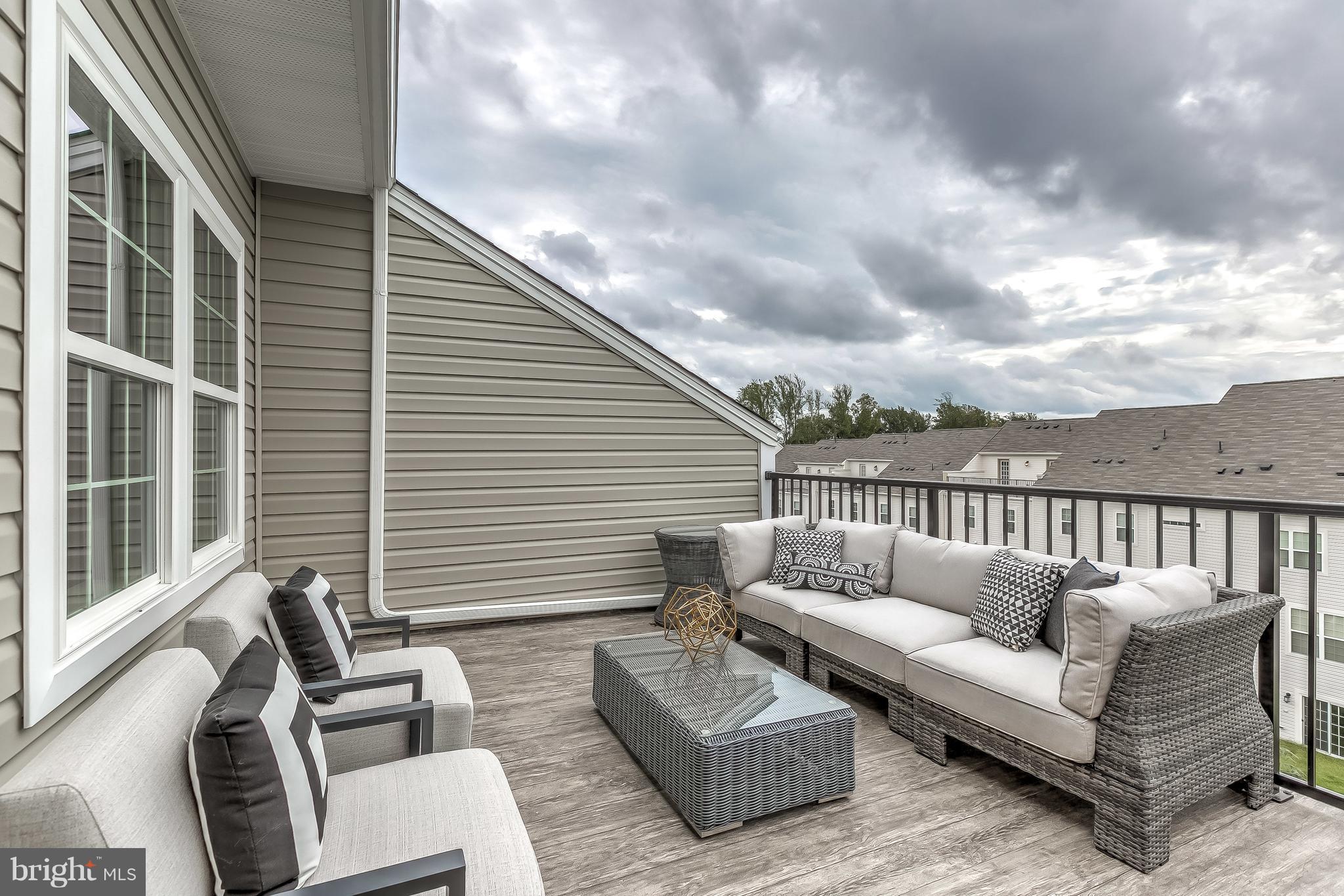 SUMMERFIELD VILLAGE - Residential