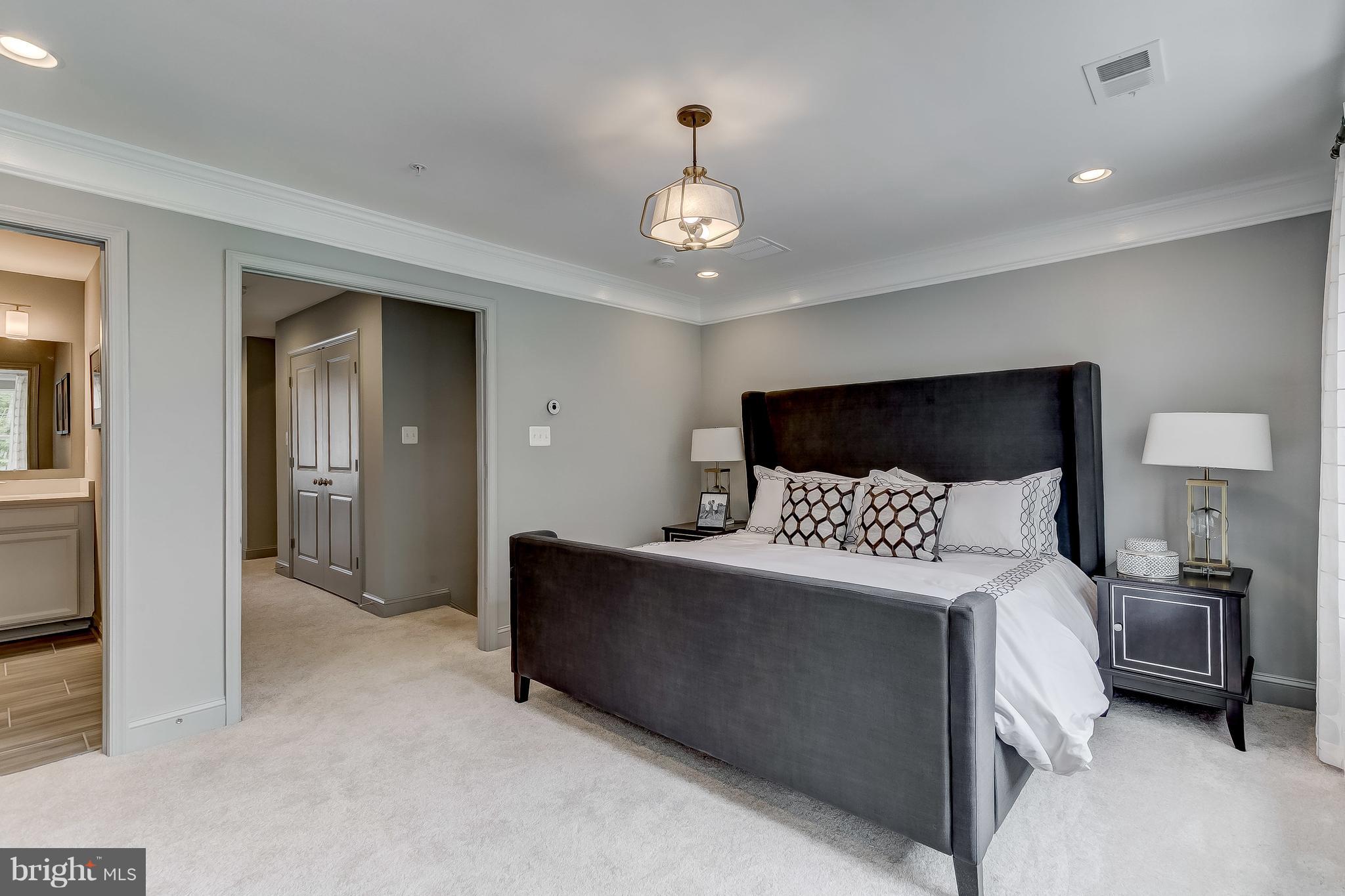 SUMMERFIELD VILLAGE - Residential