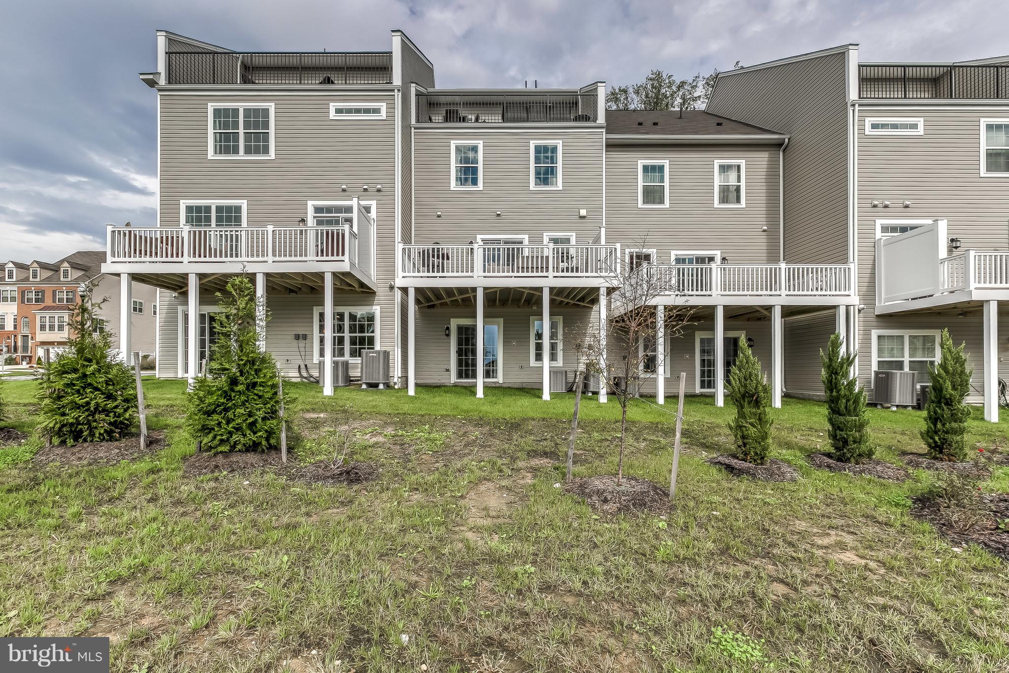 SUMMERFIELD VILLAGE - Residential