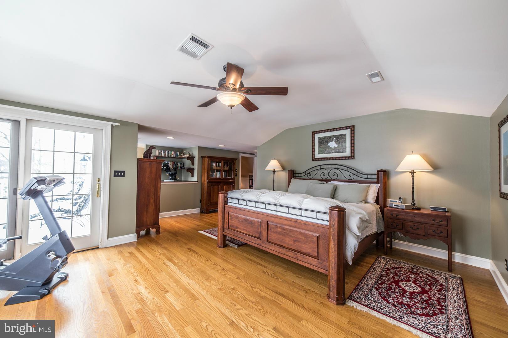 LINSTEAD - Residential