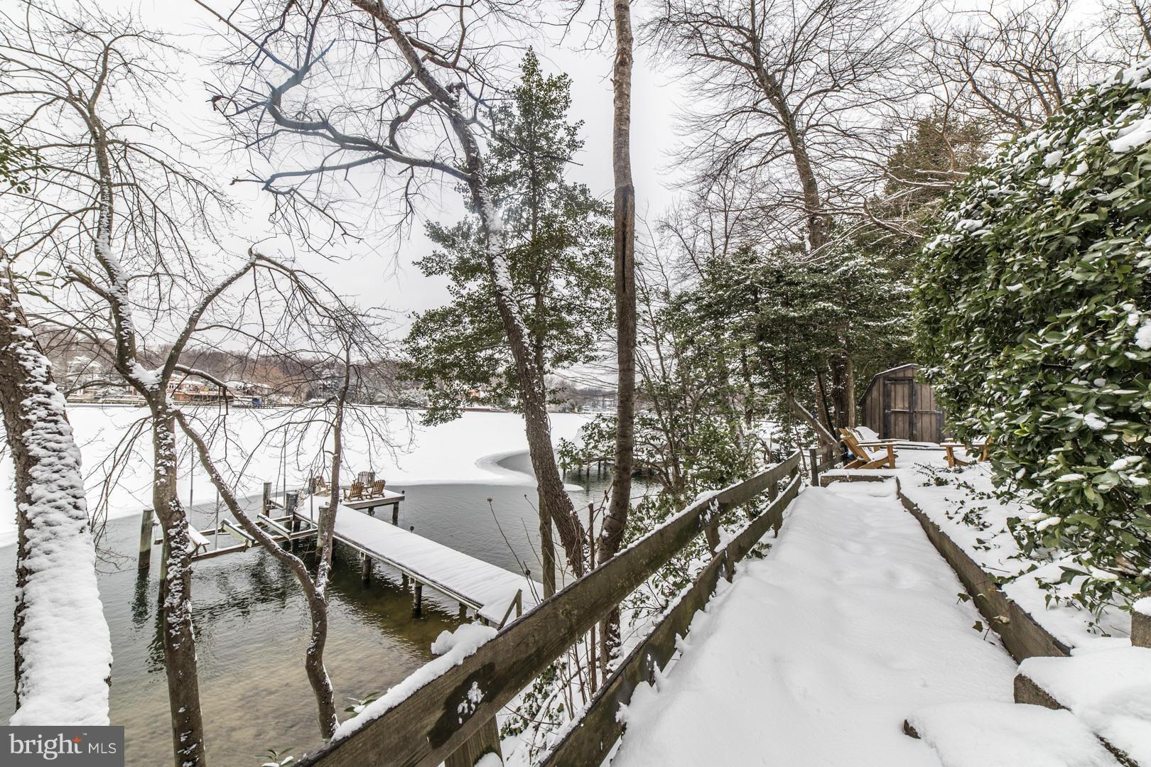 LINSTEAD - Residential