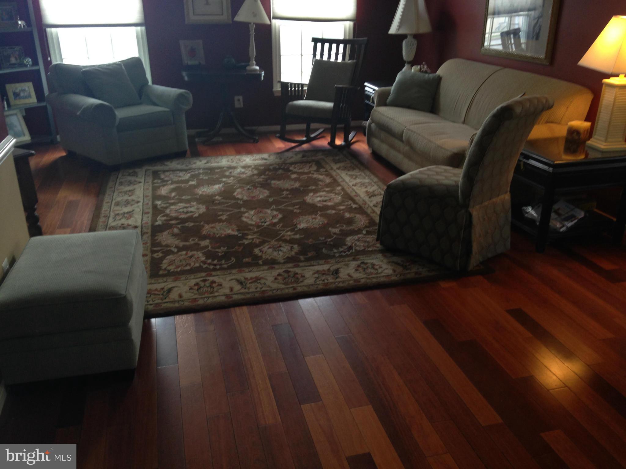 TIMBER GROVE - Residential