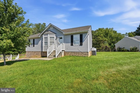 Homes For Sale - 10721 Peach Tree Drive<br/> FREDERICKSBURG, VA 22407