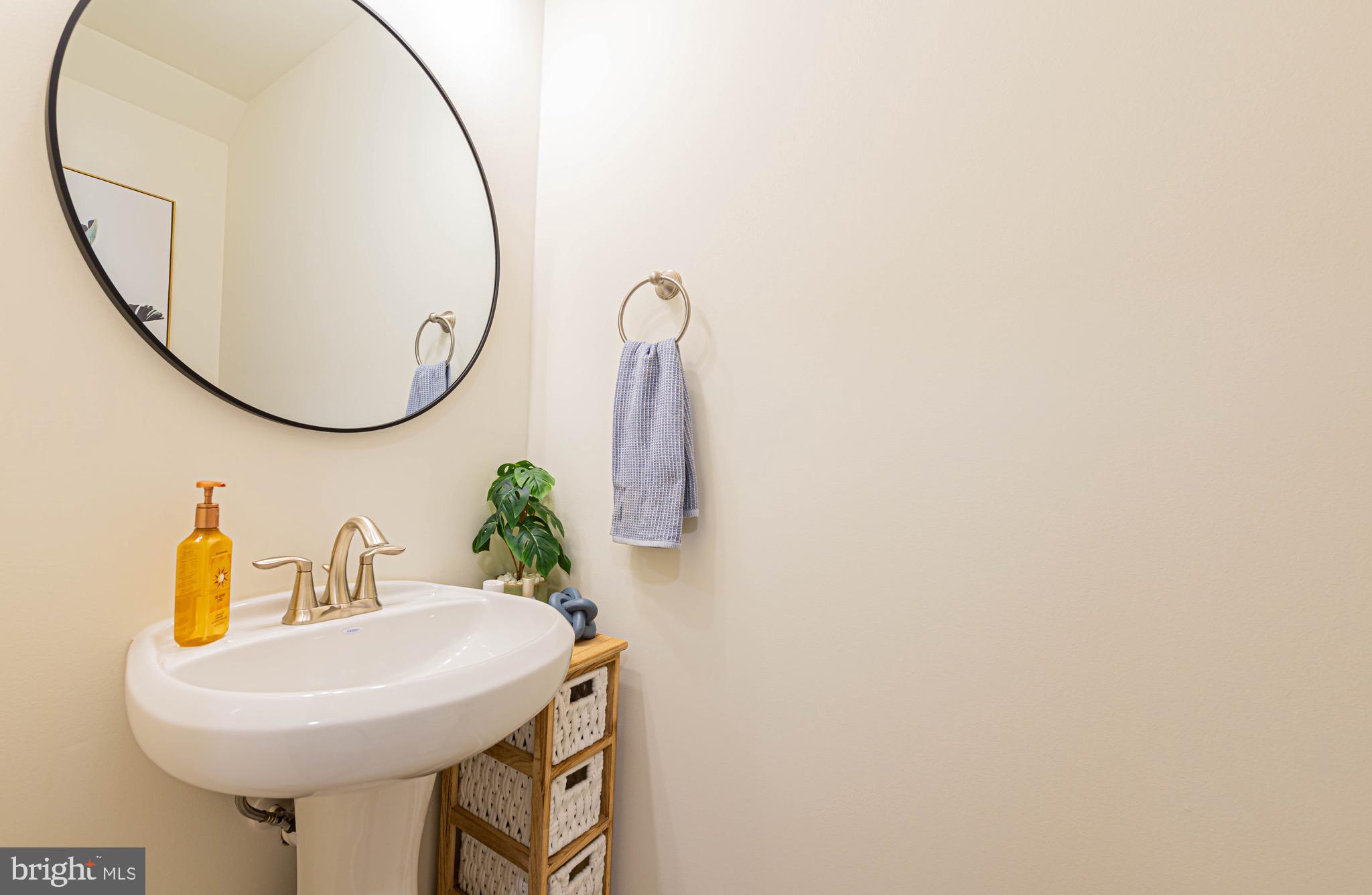 CEA-DAG COURT - Residential