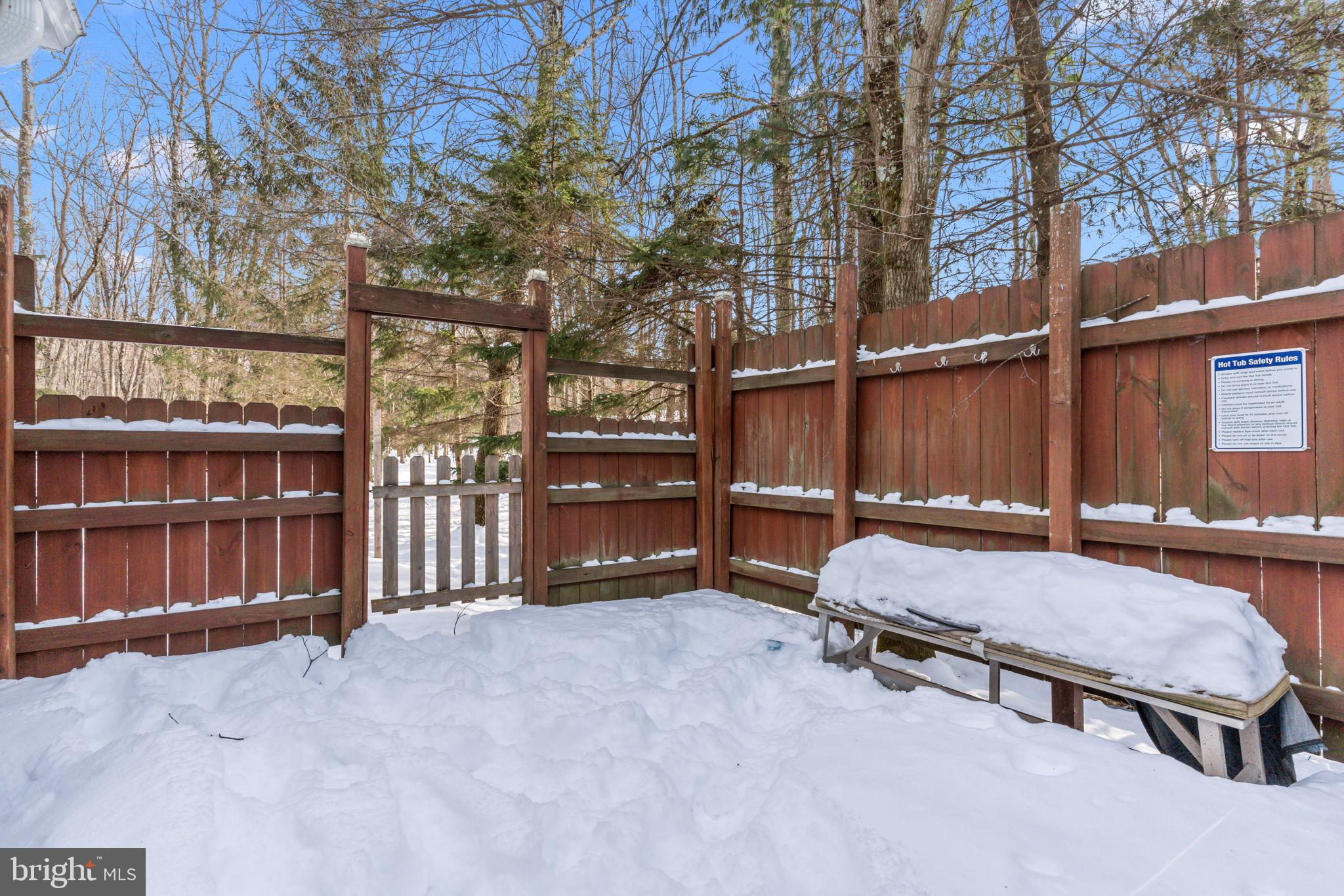 INDIAN MOUNTAIN LAKE - Residential