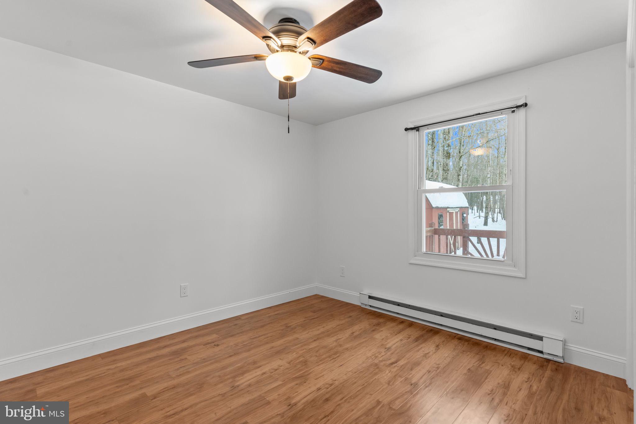 INDIAN MOUNTAIN LAKE - Residential