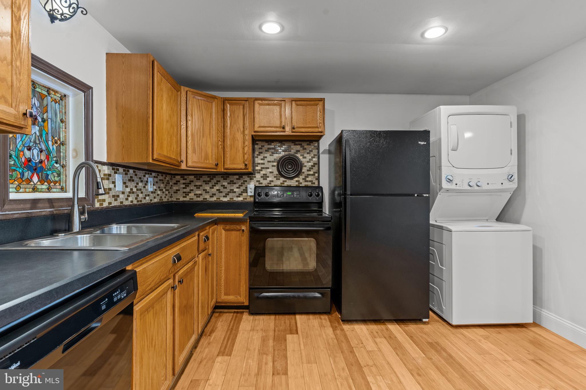 INDIAN MOUNTAIN LAKE - Residential