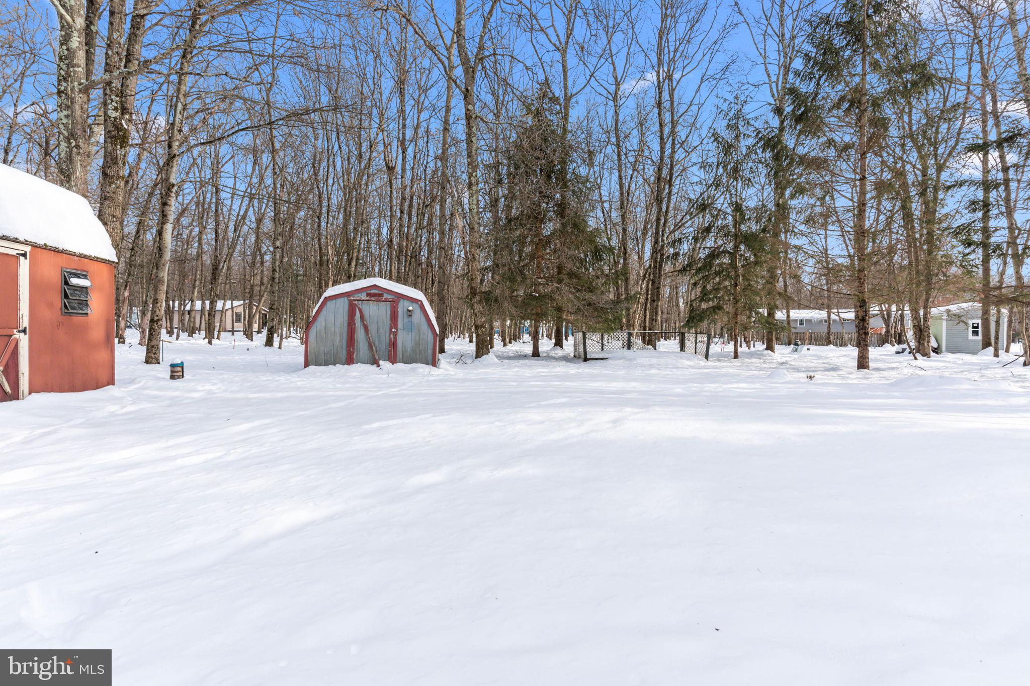 INDIAN MOUNTAIN LAKE - Residential