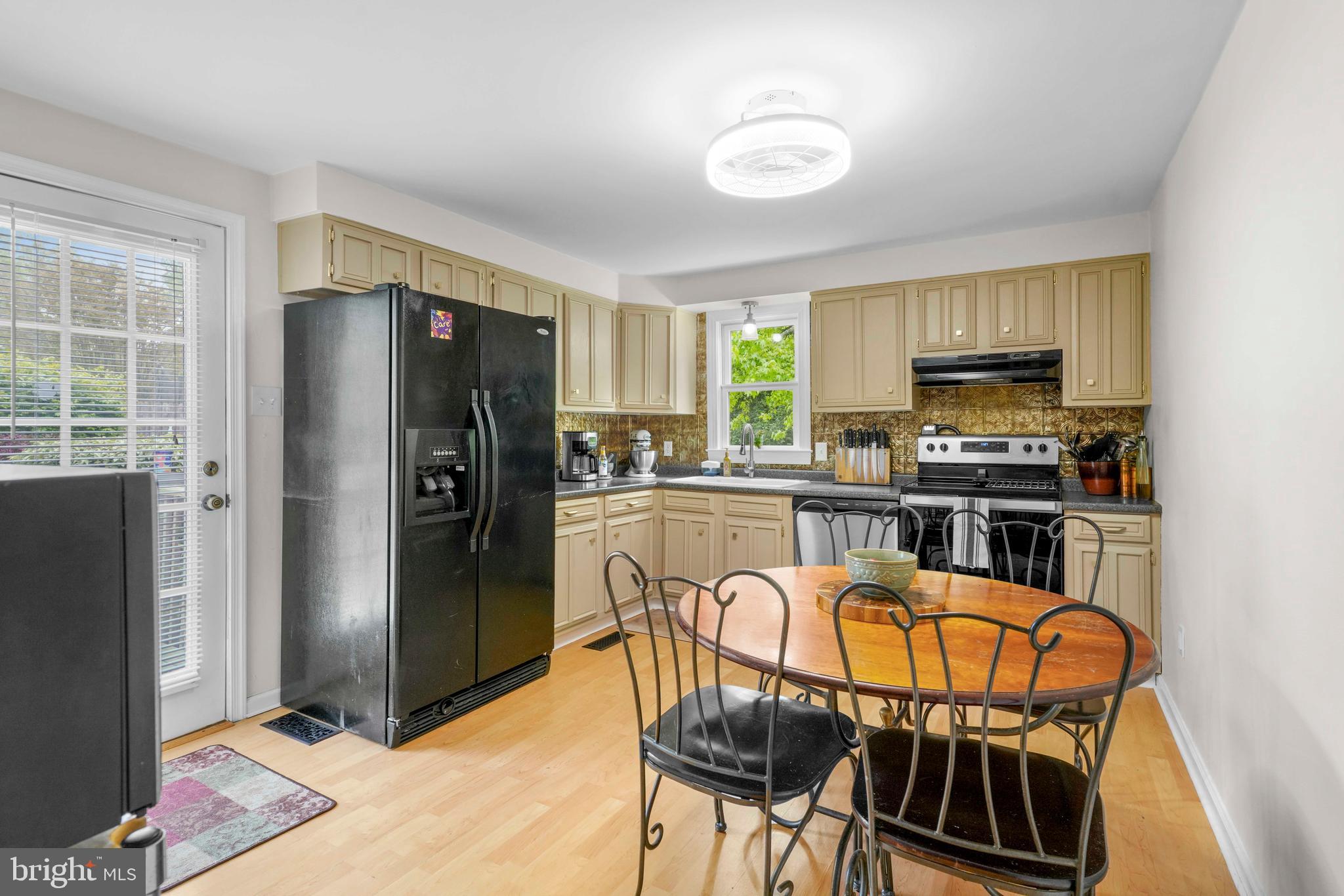 CALVERT BEACH ESTATES - Residential