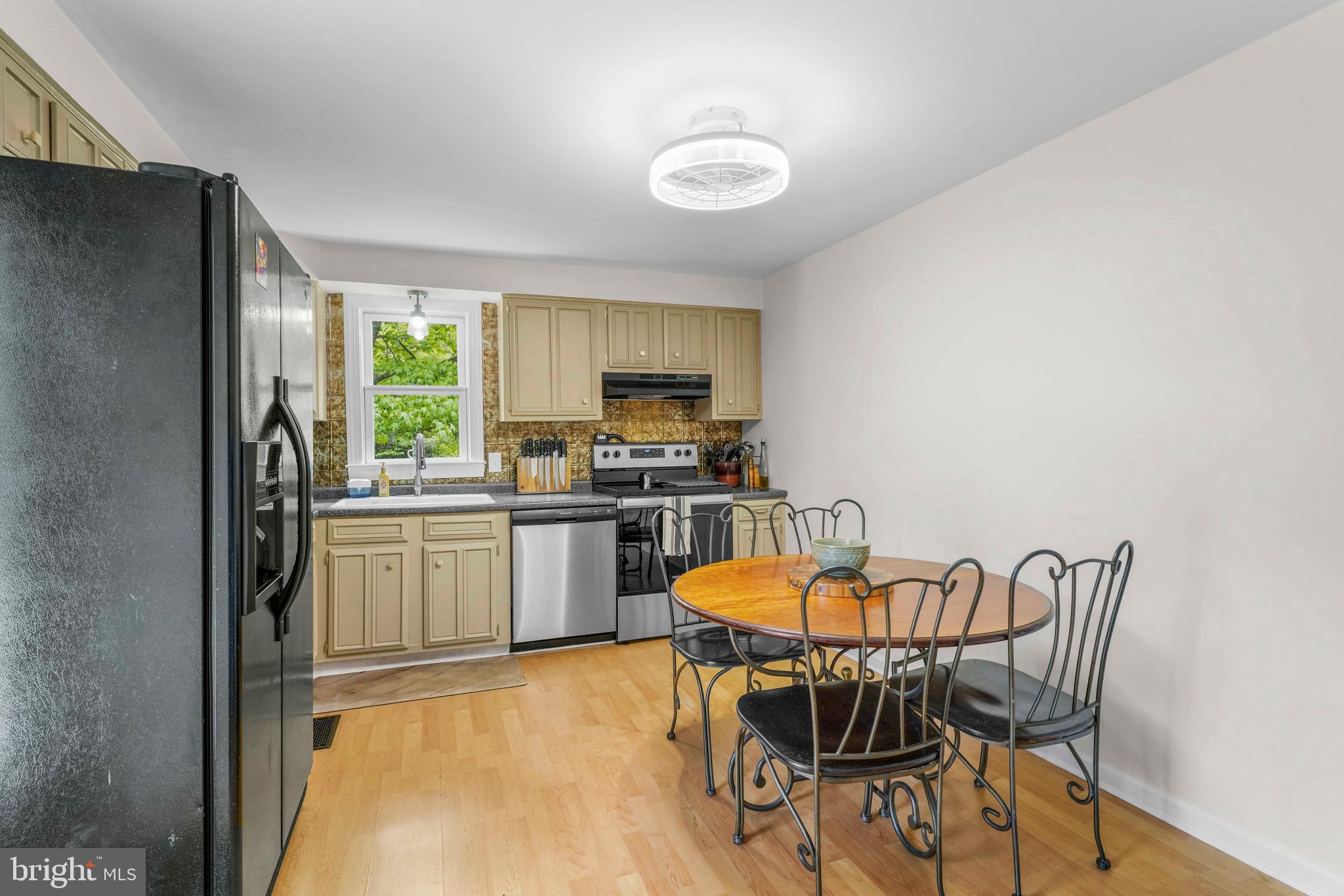 CALVERT BEACH ESTATES - Residential