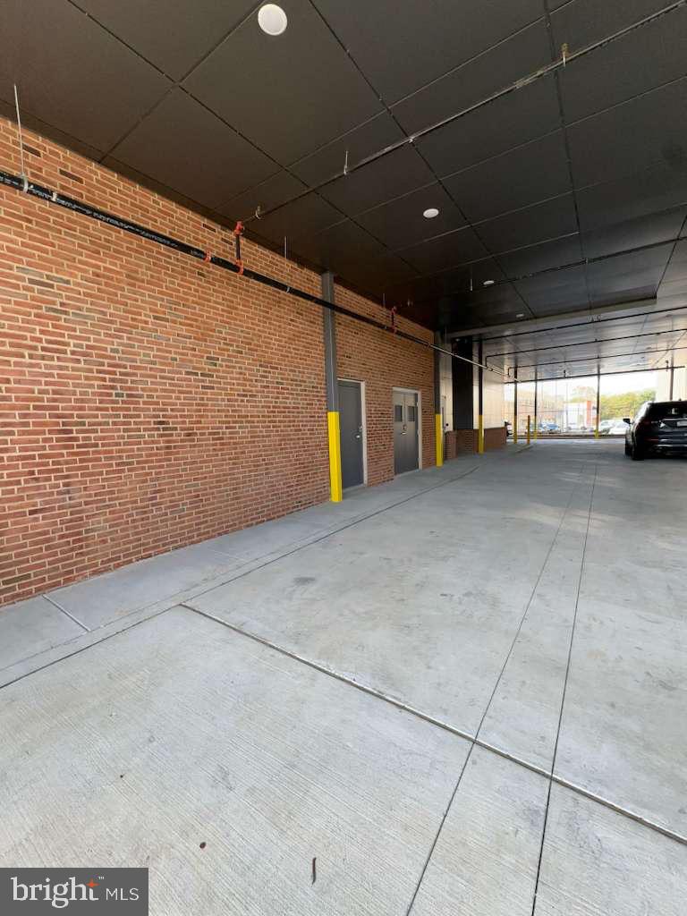 FOX CHASE - Residential Lease