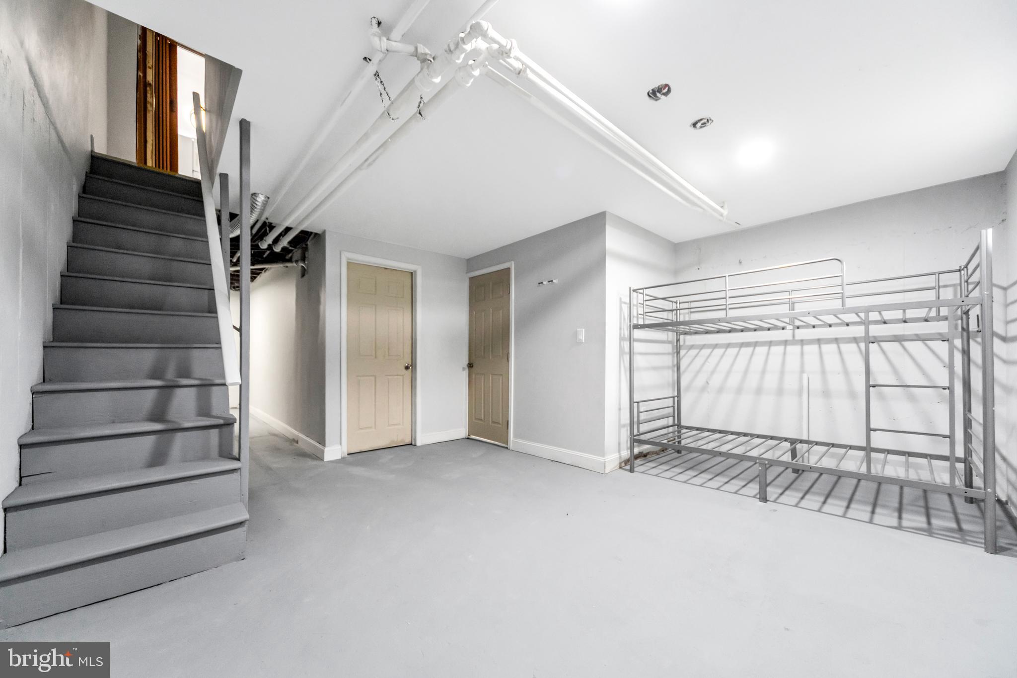 STONEHURST - Residential