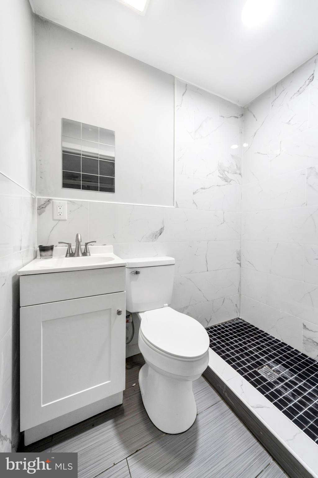 STONEHURST - Residential