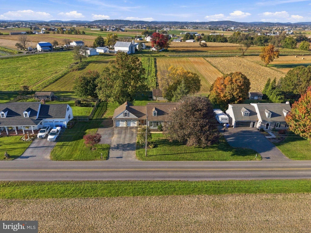 Photo of 227 W Huyard Road, NEW HOLLAND, PA 17557 (MLS # PALA2097724)