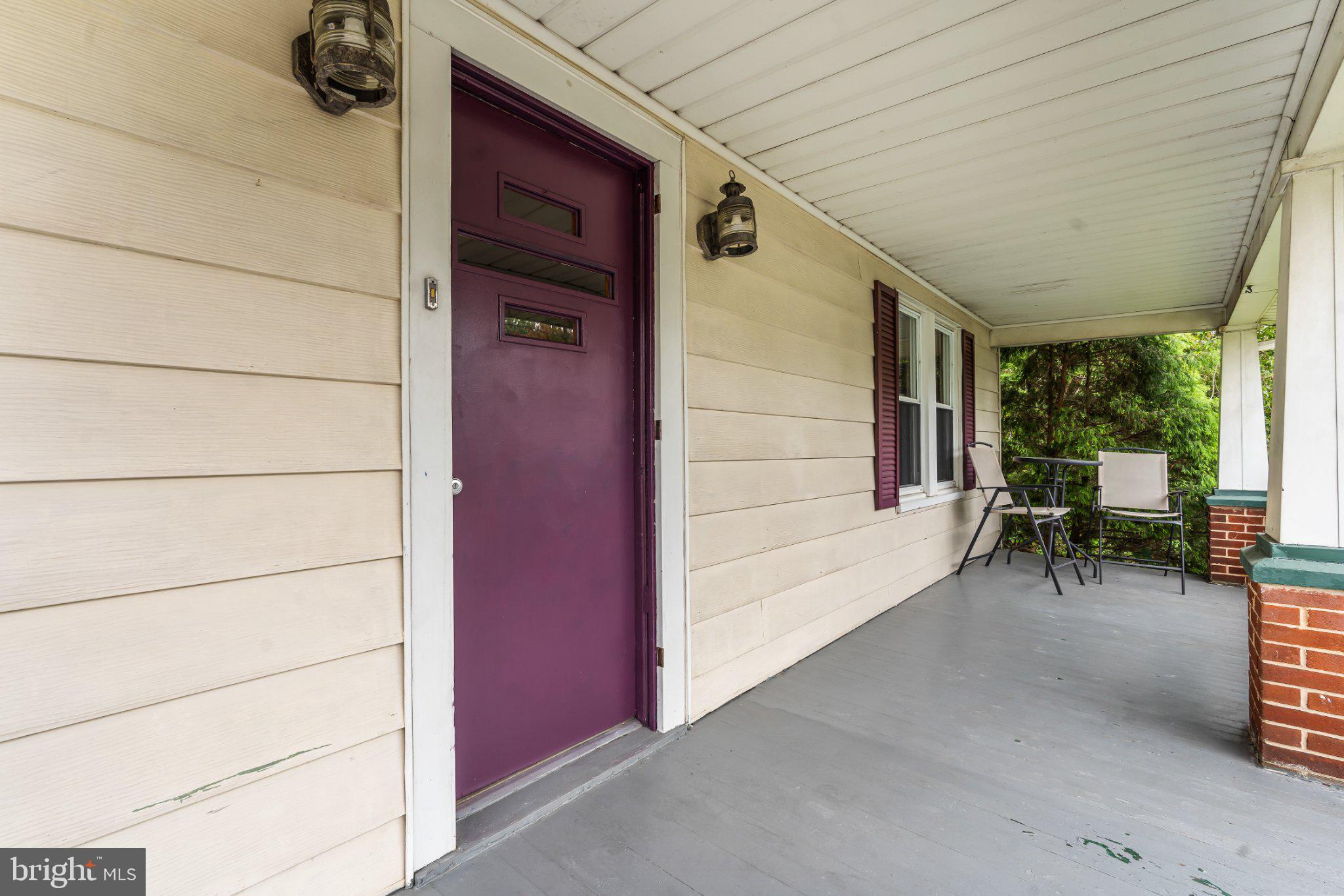 12138 BUCHANAN TRAIL WEST W