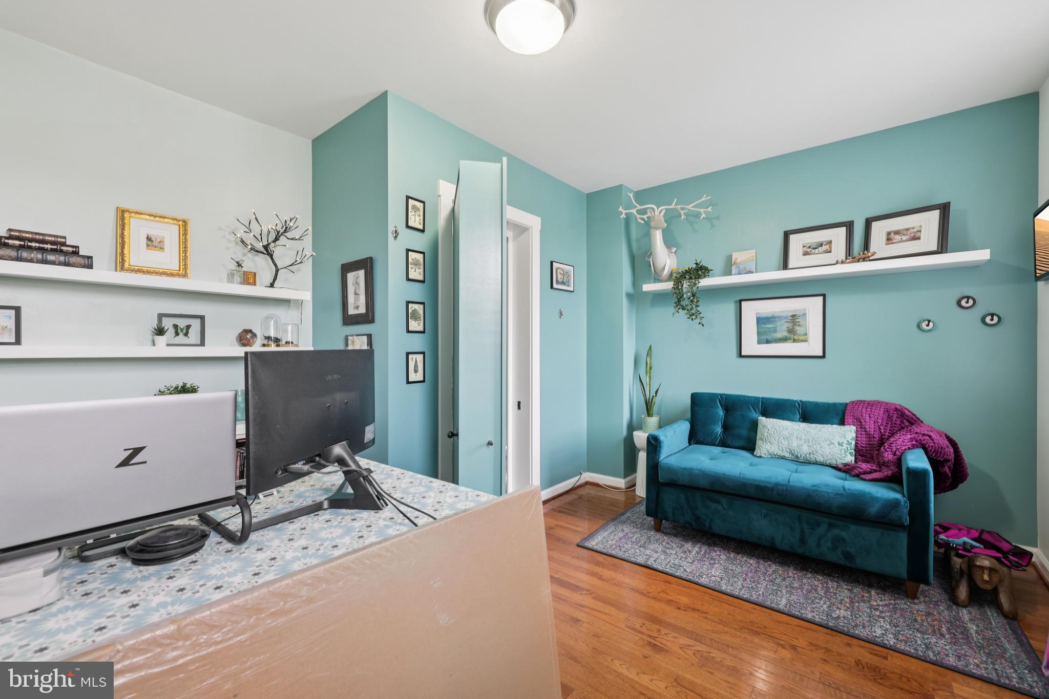 BARCLAY - Residential
