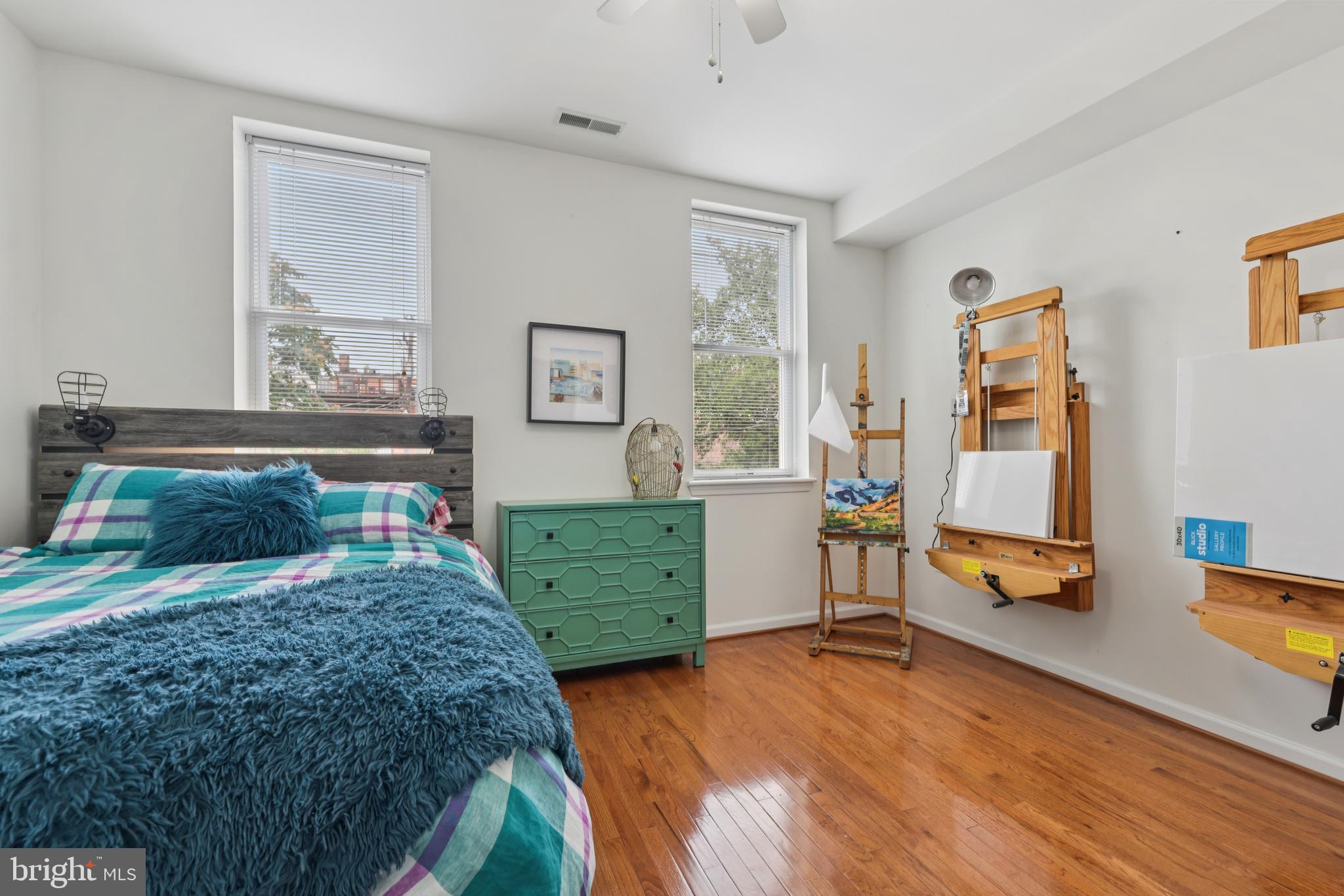BARCLAY - Residential