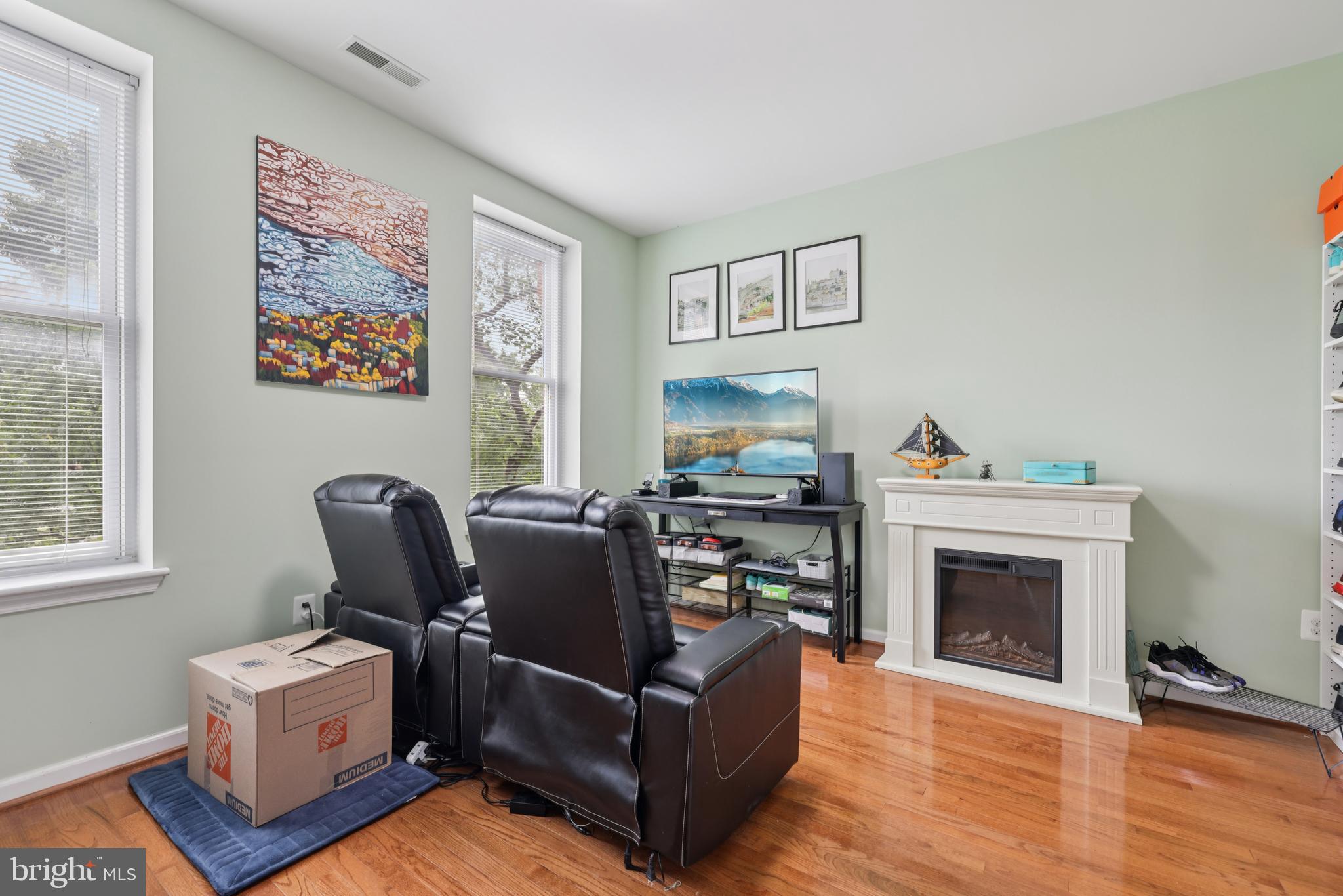 BARCLAY - Residential