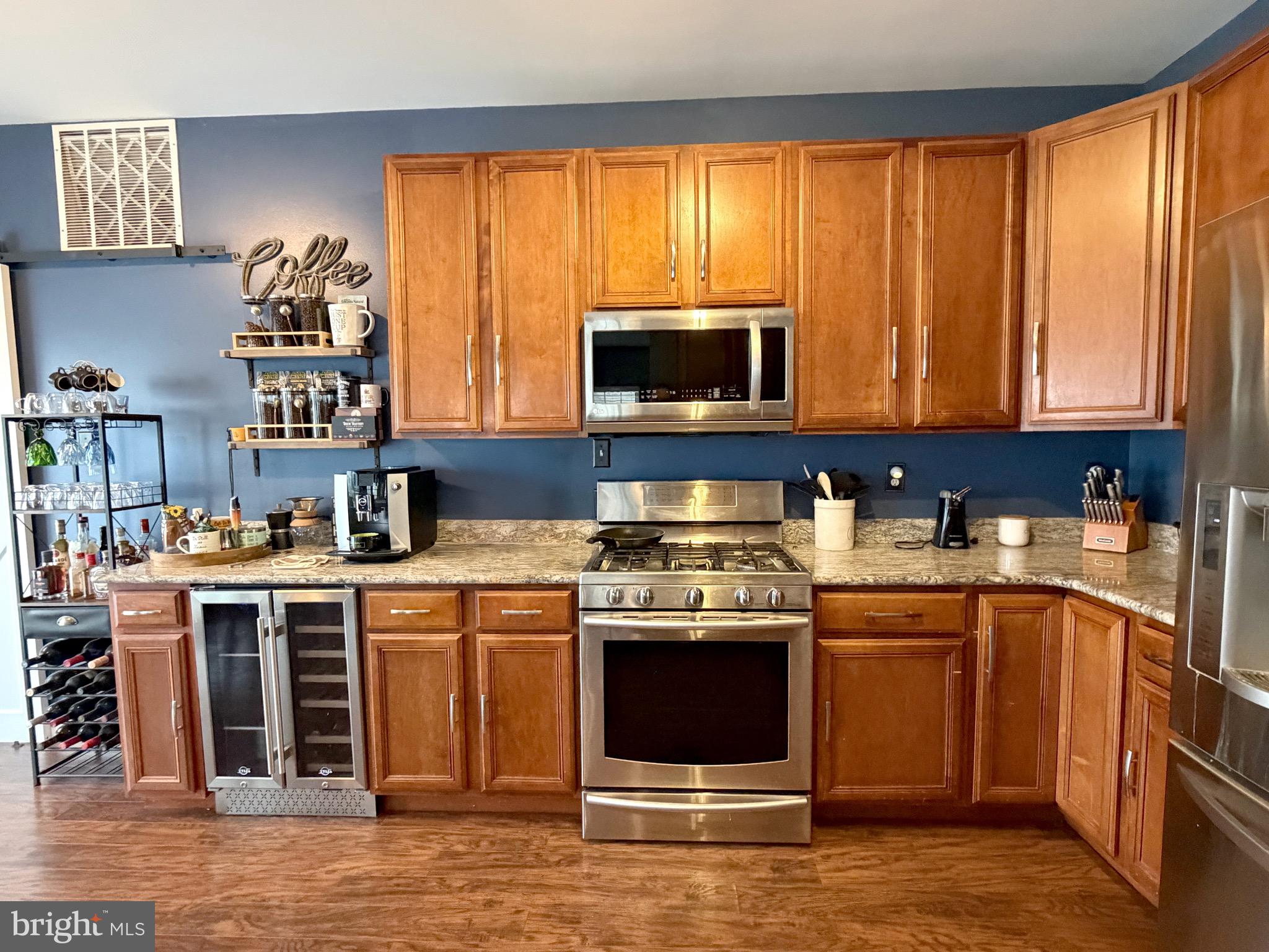 CHESTNUT RIDGE - Residential