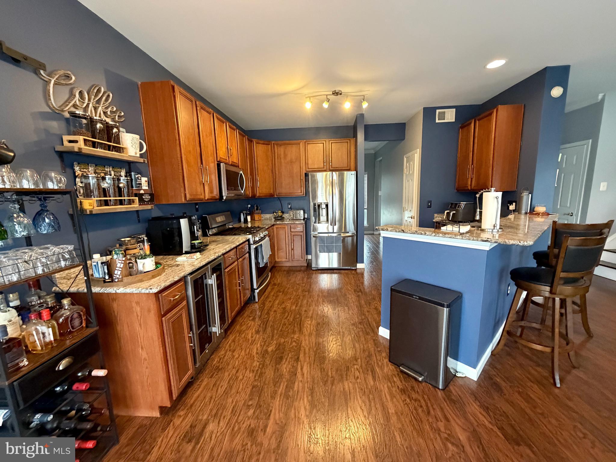 CHESTNUT RIDGE - Residential