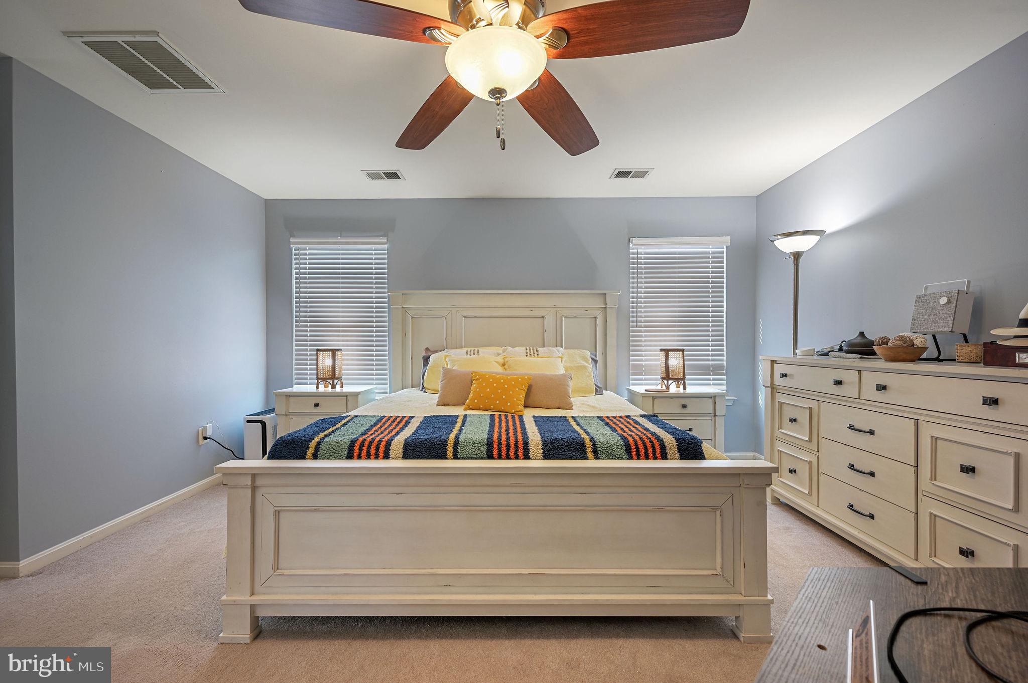 CHESTNUT RIDGE - Residential