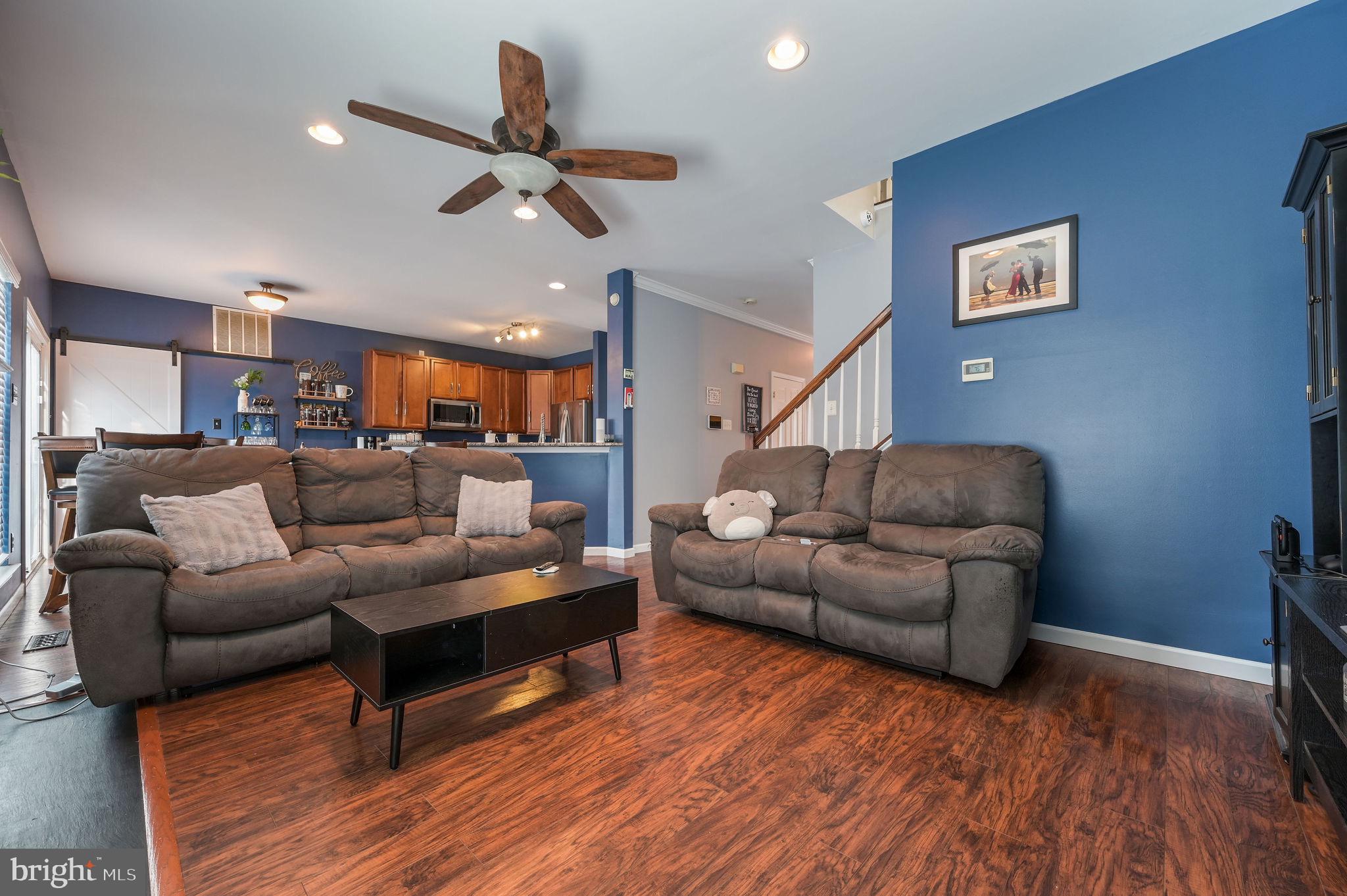 CHESTNUT RIDGE - Residential