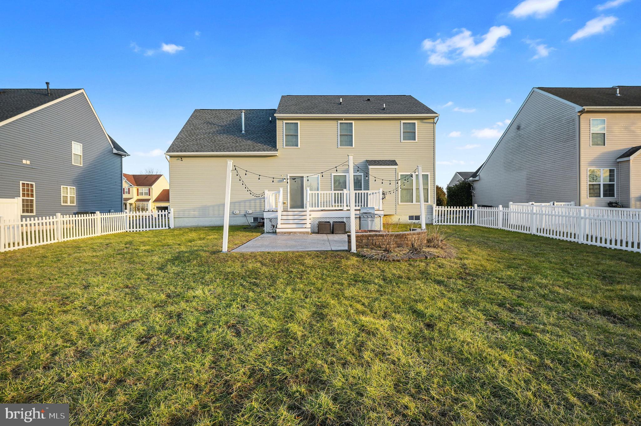 CHESTNUT RIDGE - Residential