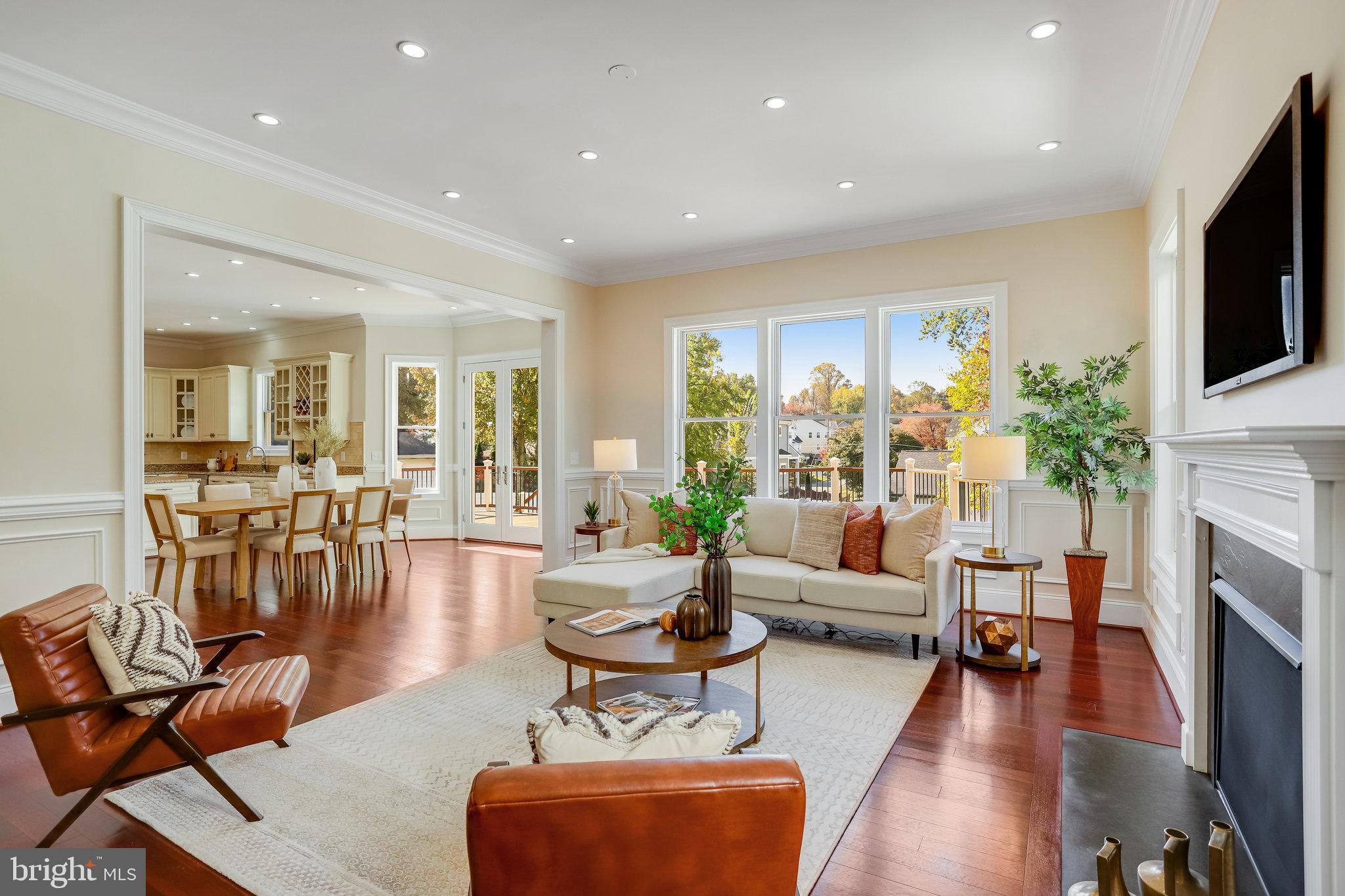 PIMMIT HILLS - Residential