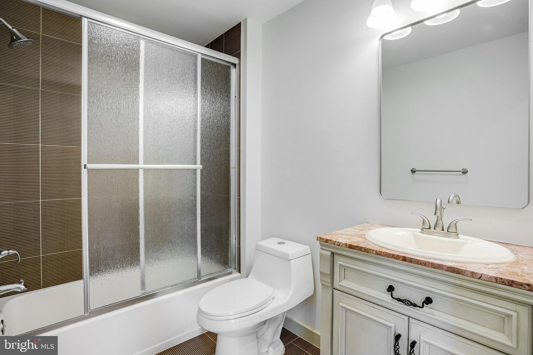 PIMMIT HILLS - Residential