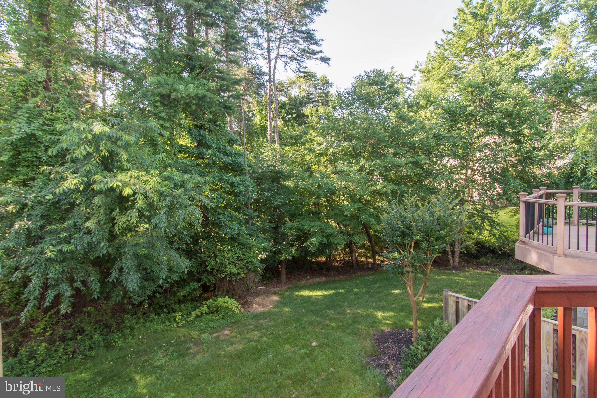 WILLOWS OF POTOMAC - Residential Lease