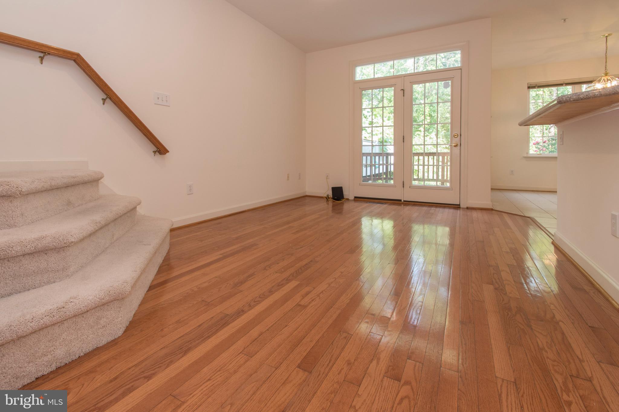 WILLOWS OF POTOMAC - Residential Lease