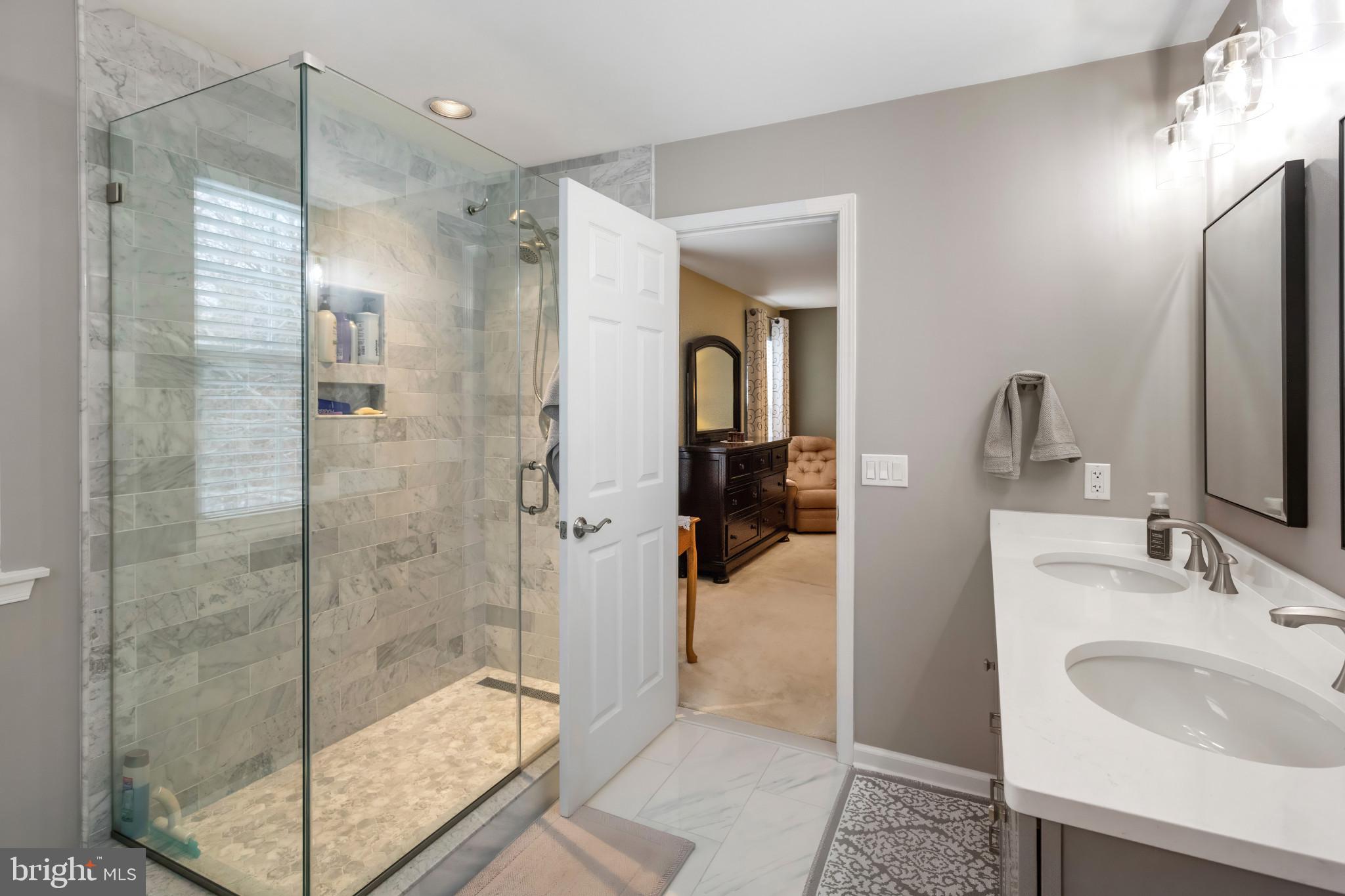 APRICOT FARMS - Residential