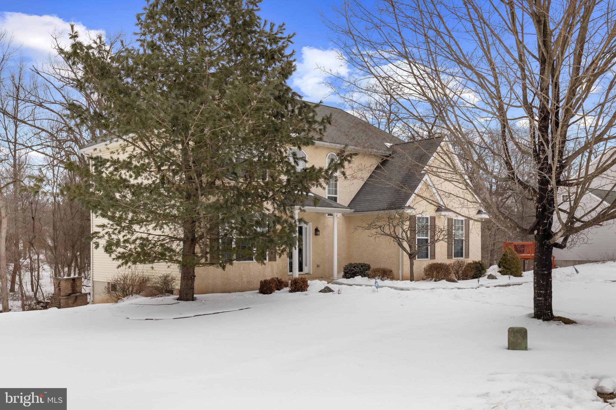 APRICOT FARMS - Residential