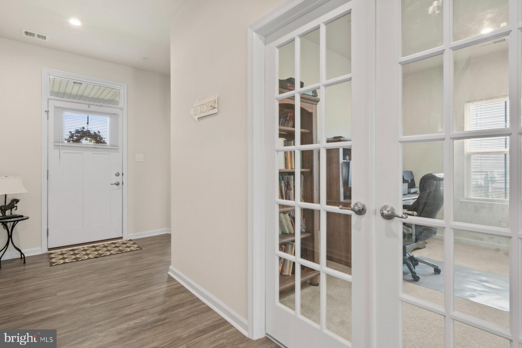 HERON PONDS - Residential