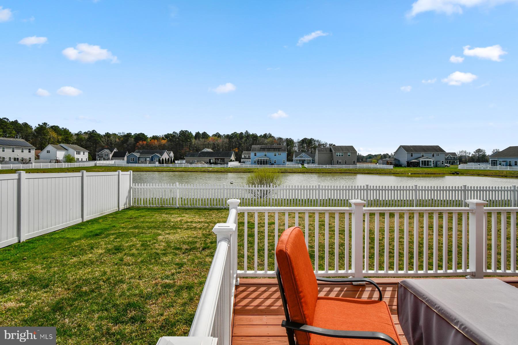 HERON PONDS - Residential