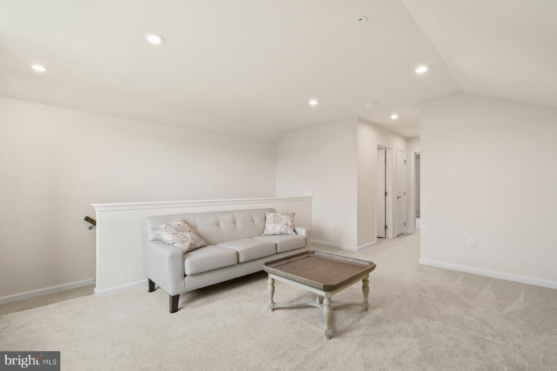 HERON PONDS - Residential